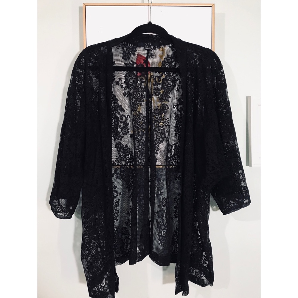 Black Quarter Lace Floral  Sleeve Kimono